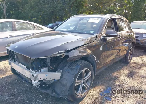 2016 Mercedes-Benz Glc 300 4Matic from USA, damaged, VIN WDC0G4KB9GF073161